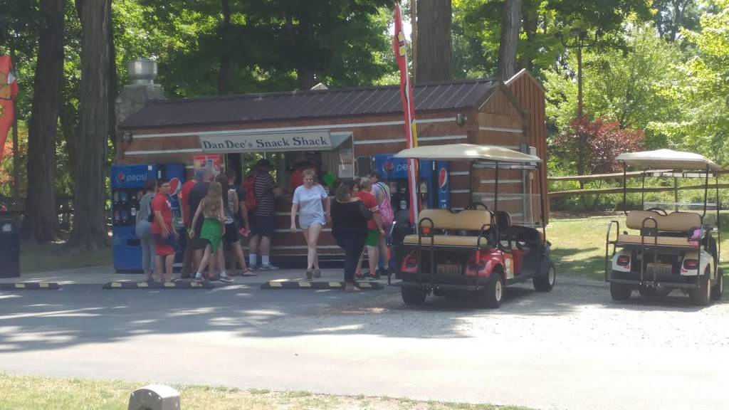 DanDees Snack Shack | restaurant | 0241907117380000, Put-In-Bay, OH 43456, USA | 4192852283 OR +1 419-285-2283