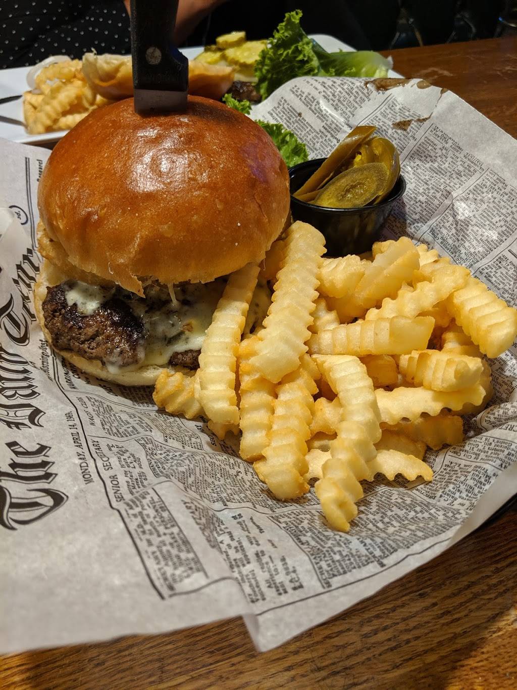 Bo-James | restaurant | 118 E Washington St, Iowa City, IA 52240, USA | 3193374703 OR +1 319-337-4703