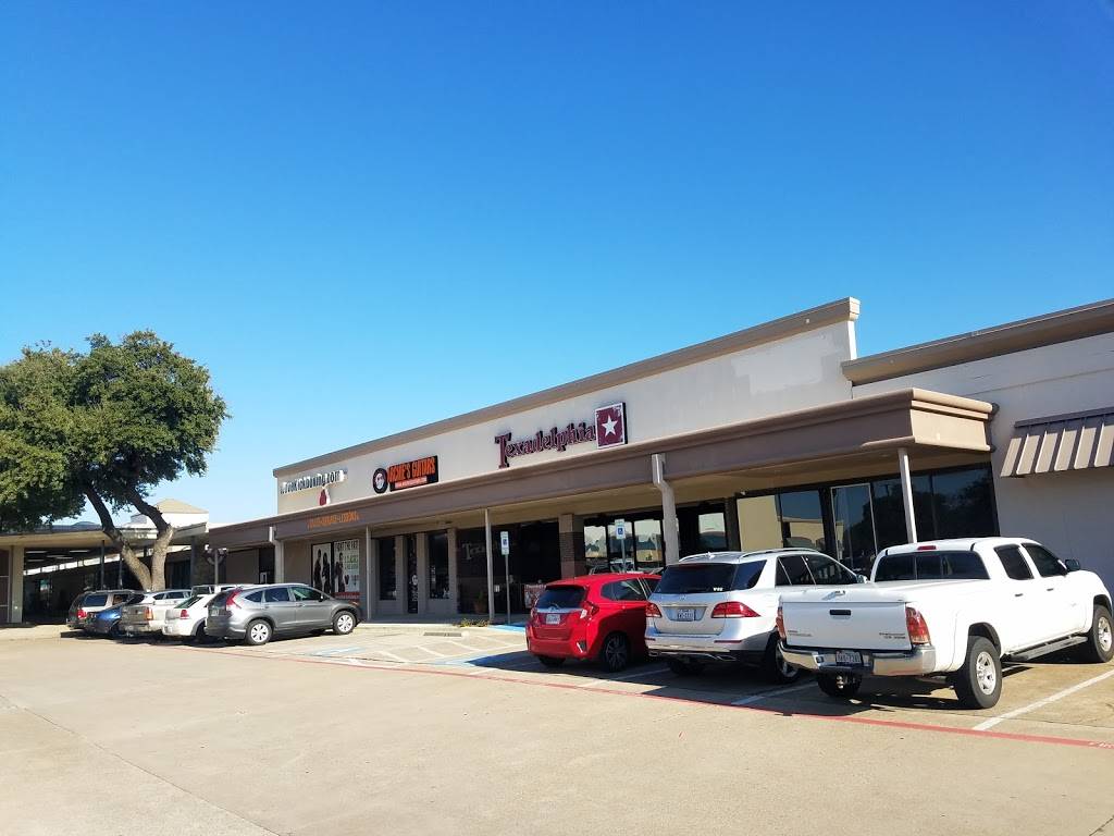 Texadelphia | restaurant | 100 S Central Expy #44, Richardson, TX 75080, USA | 2144849363 OR +1 214-484-9363