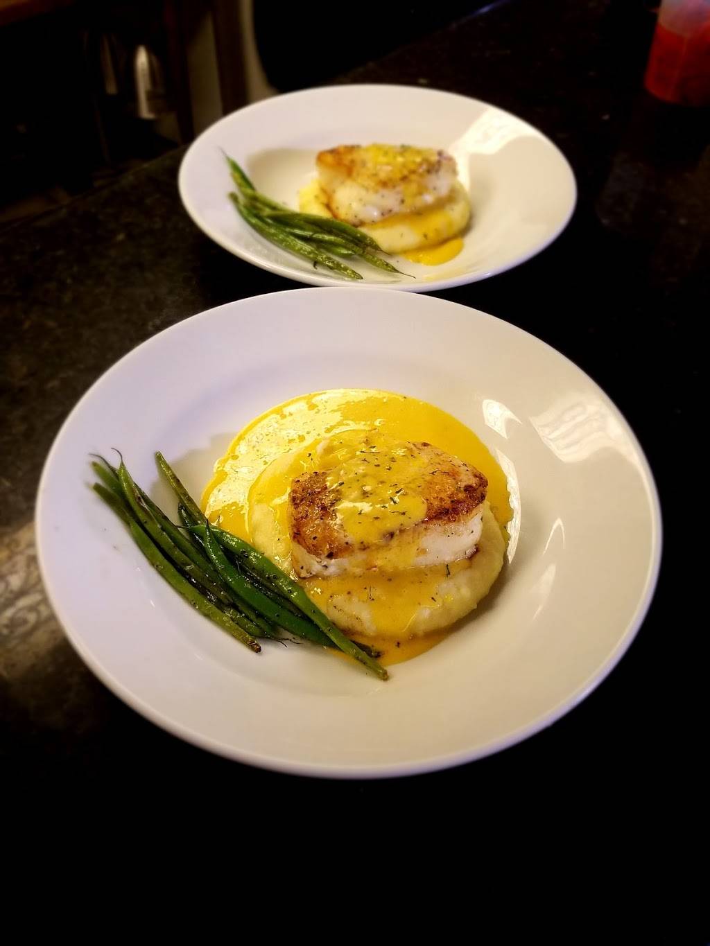 Christinas Bistro | restaurant | 110 N Houston St, Granbury, TX 76048, USA | 8175791707 OR +1 817-579-1707