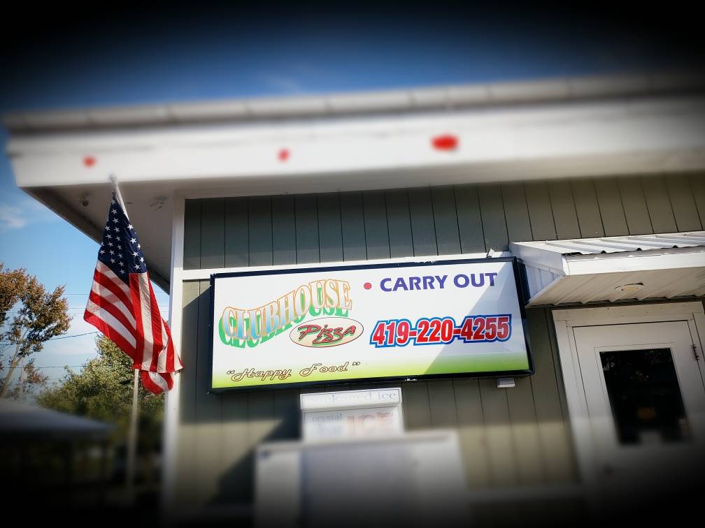 Clubhouse Pizza Stryker | meal takeaway | 301 S Defiance St, Stryker, OH 43557, USA | 4192204255 OR +1 419-220-4255