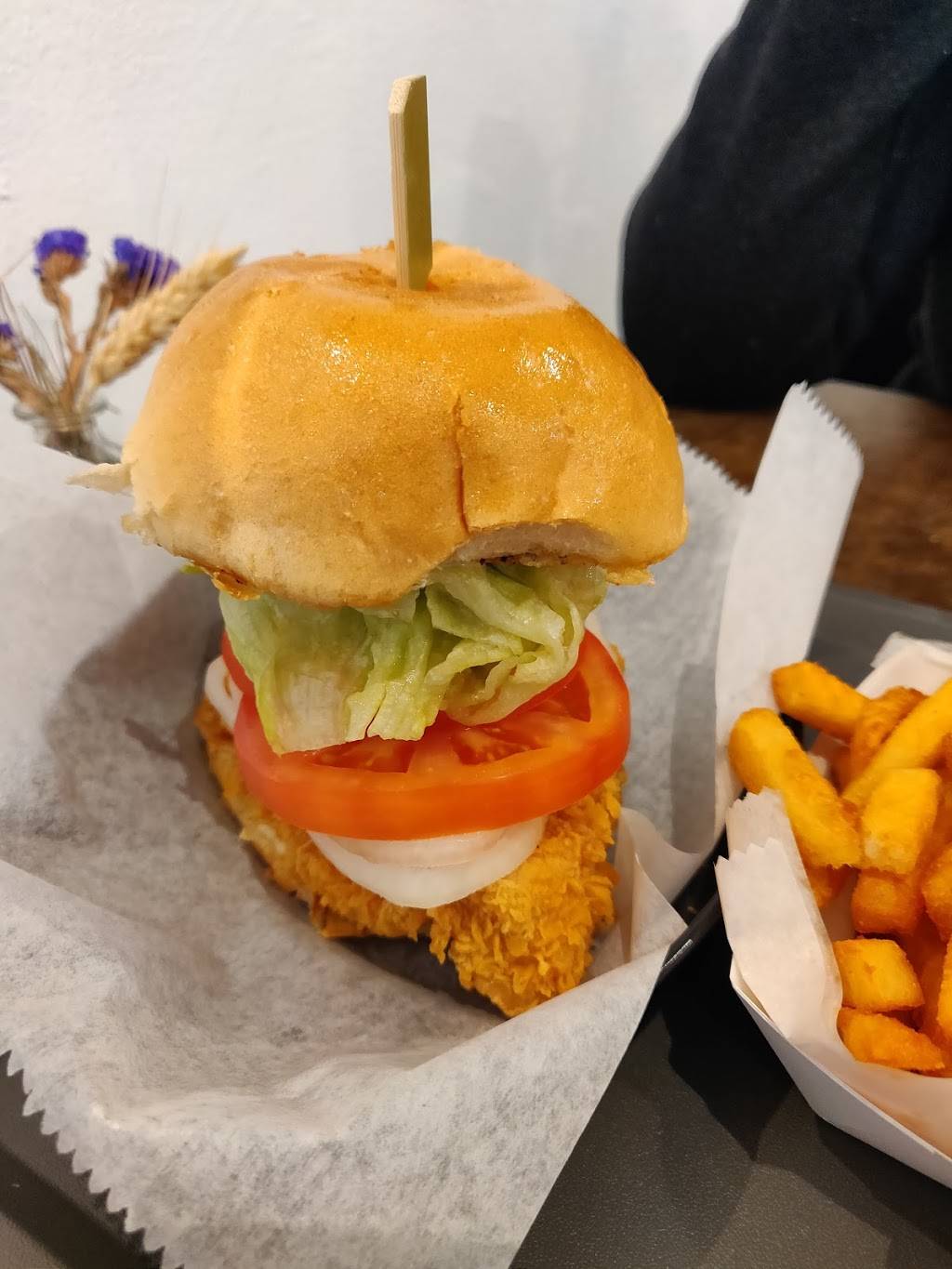 Moms touch | restaurant | 254-24 Northern Blvd, Little Neck, NY 11362, USA | 7182252545 OR +1 718-225-2545