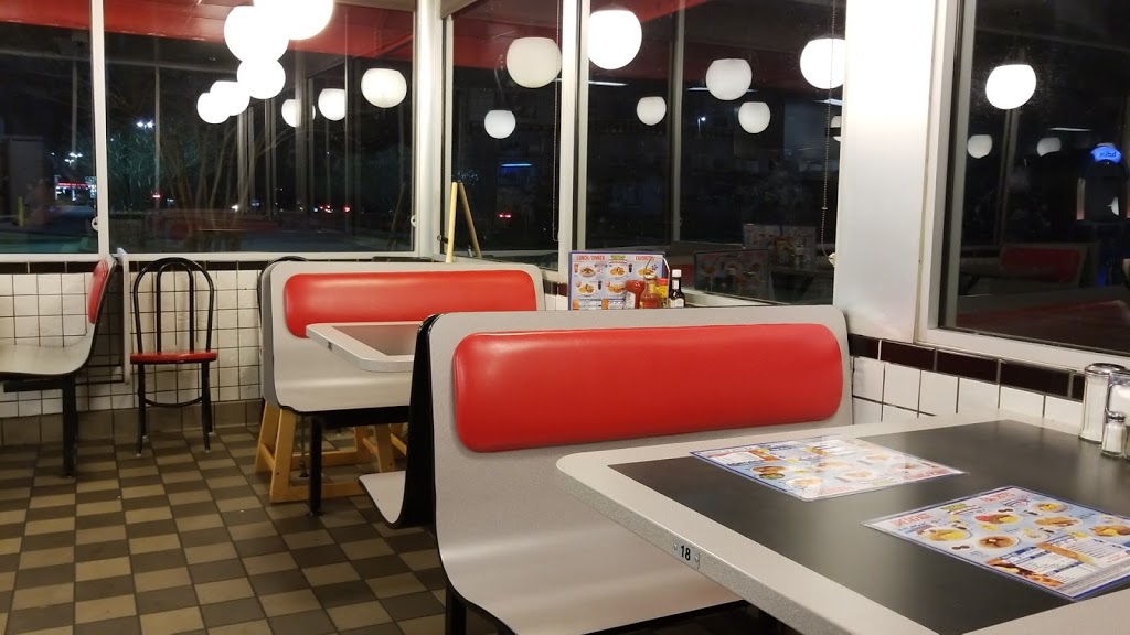 Waffle House | meal takeaway | 9201 W Hwy 98, Pensacola, FL 32506, USA | 8504587433 OR +1 850-458-7433