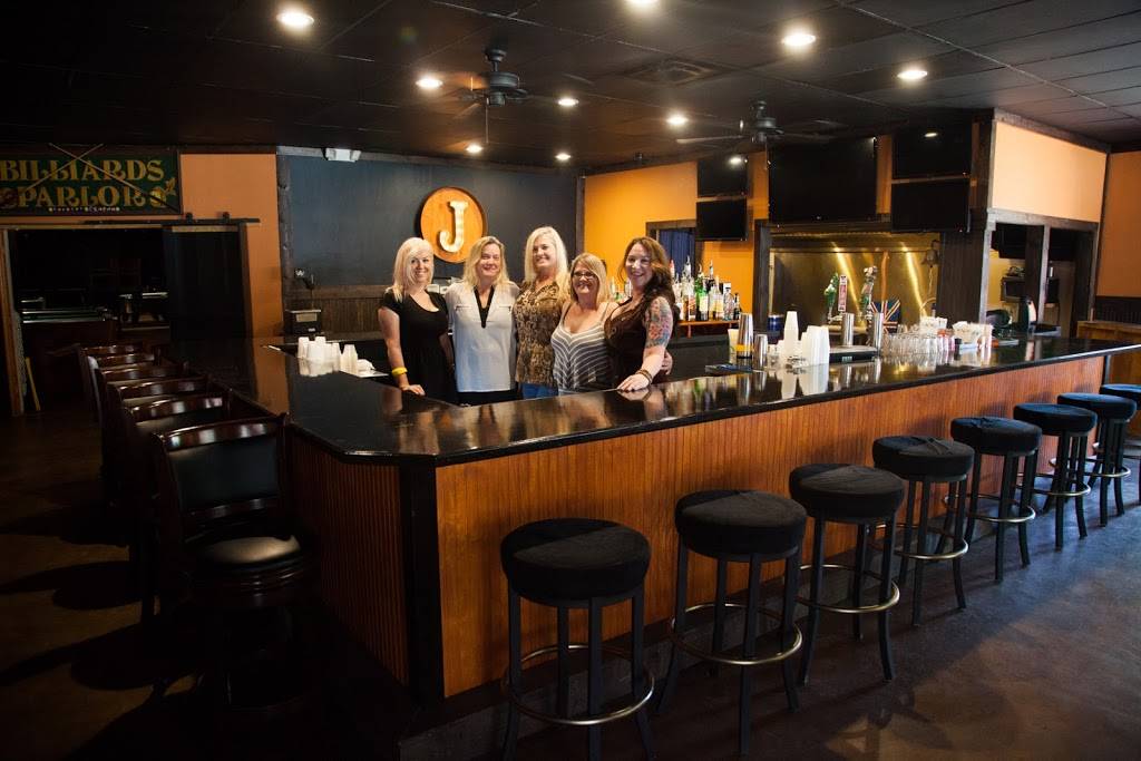 Js Tavern & The Sound House | restaurant | 711 Osborne St, St Marys, GA 31558, USA | 9125109400 OR +1 912-510-9400