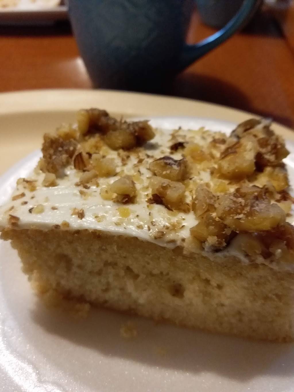 Lupton’s Fat Man’s BBQ & Country Cooking | restaurant | 5403, 5299 E Busch Blvd, Temple Terrace, FL 33617, USA | 8139854423 OR +1 813-985-4423