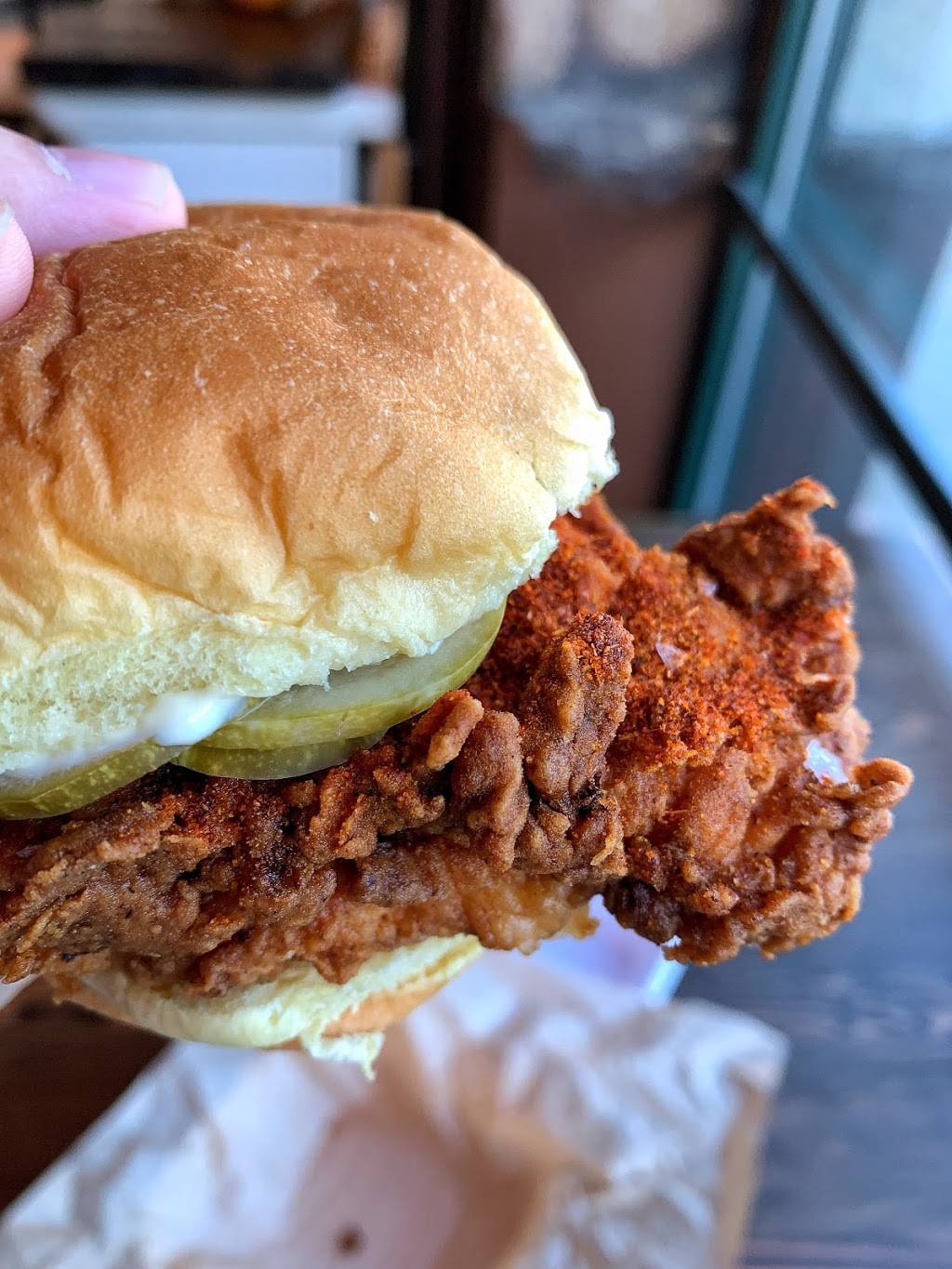 The Lucky Well - Spring Arts | restaurant | 990 Spring Garden St, Philadelphia, PA 19123, USA | 2156464242 OR +1 215-646-4242