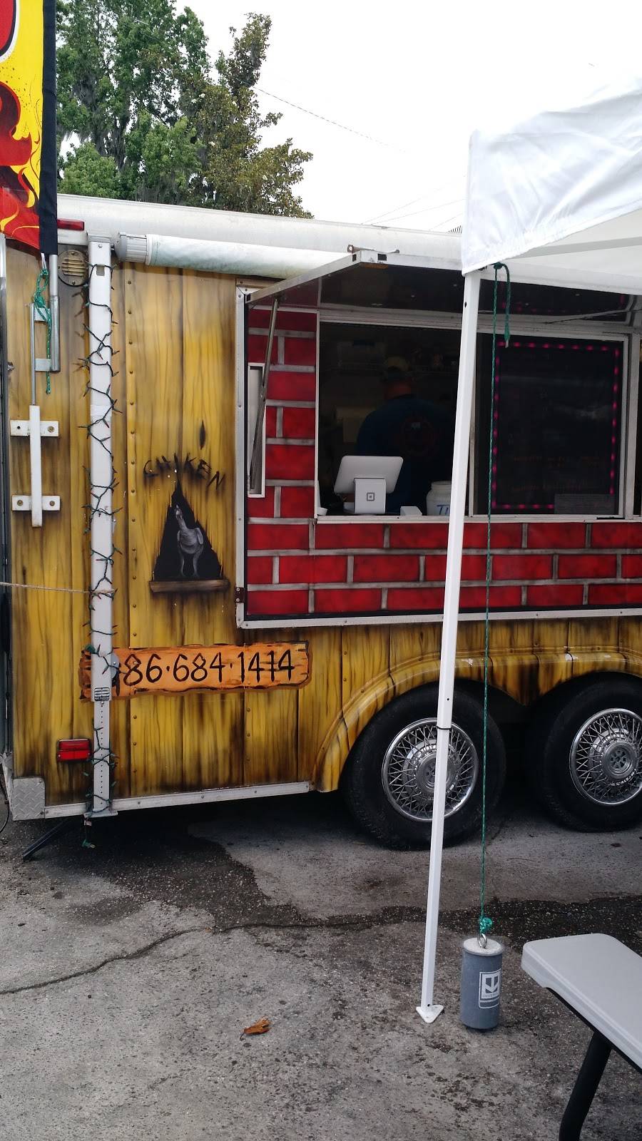 Southern Butts BBQ | restaurant | 6850 SE, US-301, Hawthorne, FL 32640, USA | 8506720674 OR +1 850-672-0674