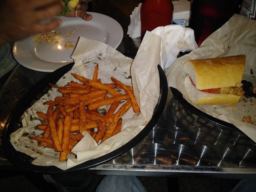 The Store | restaurant | 814 Gravier St, New Orleans, LA 70112, USA | 5043222446 OR +1 504-322-2446