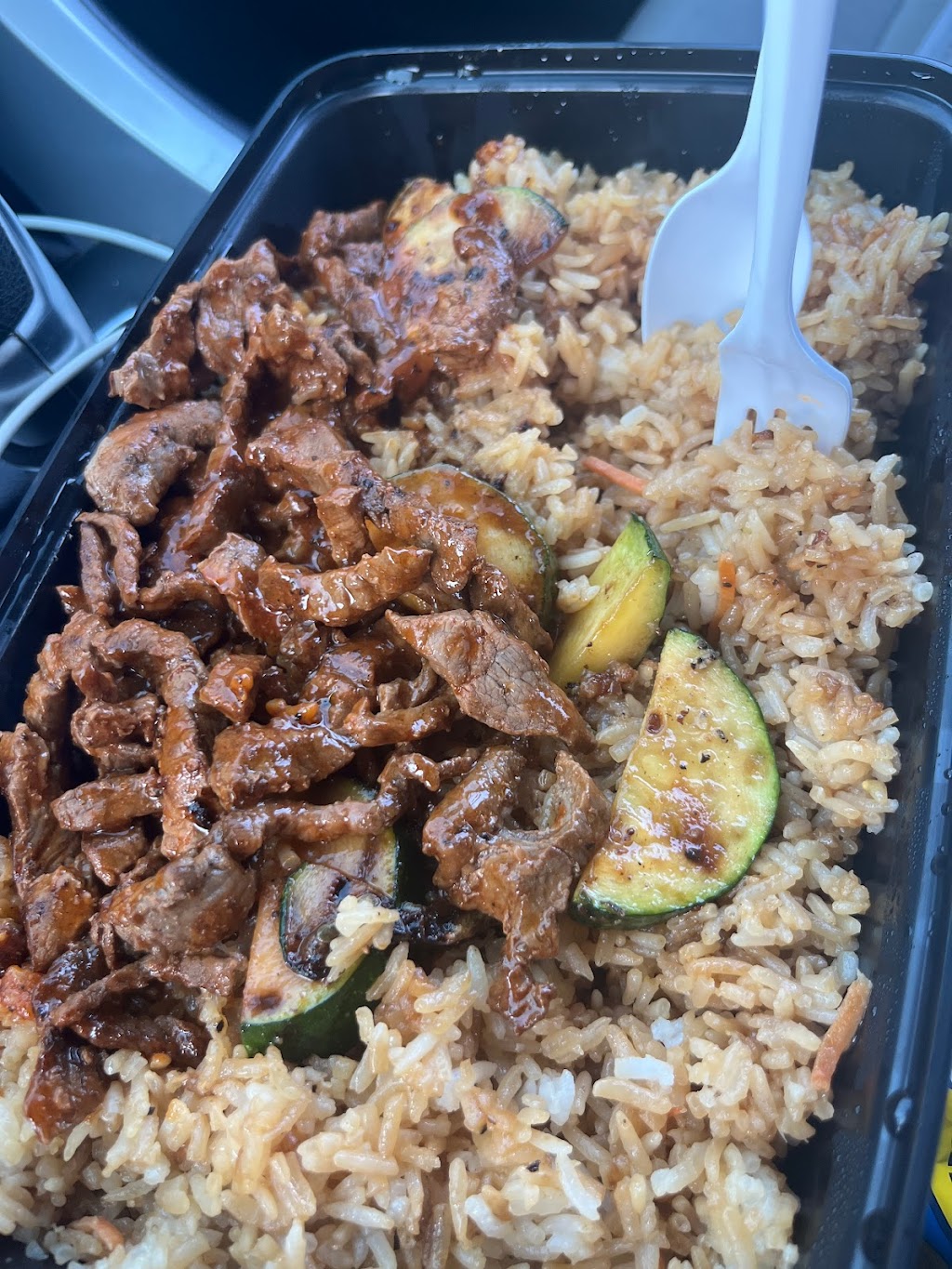 Hibachi King II | restaurant | 14877 Stephens Rd, Eastpointe, MI 48021, USA | 5862986108 OR +1 586-298-6108