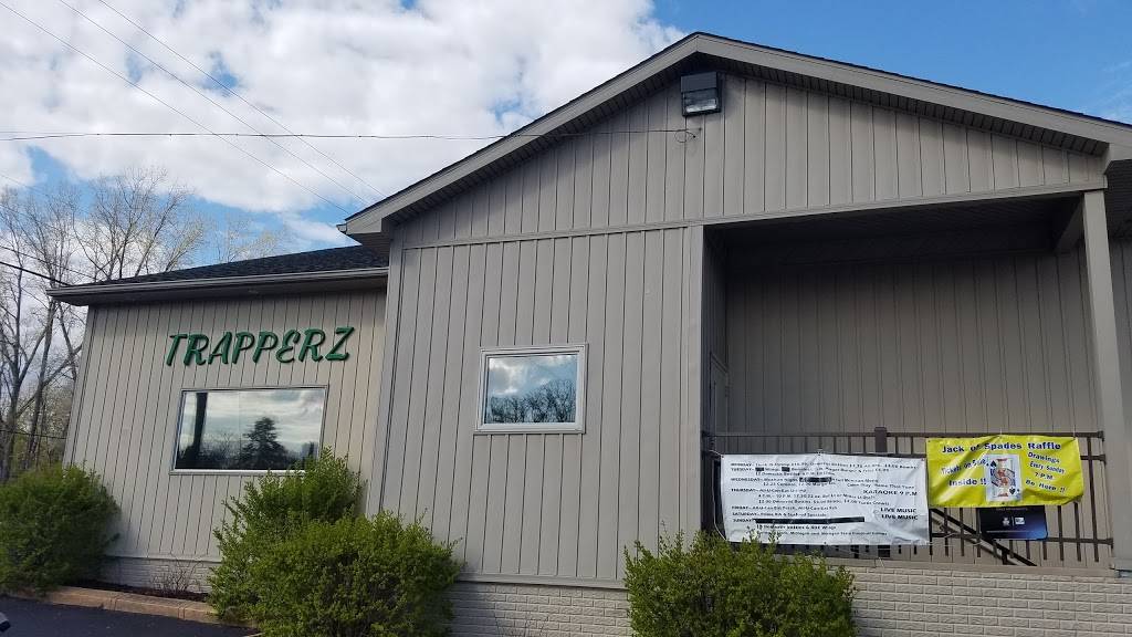 Trapperz | restaurant | 13780 S Dixie Hwy, La Salle, MI 48145, USA | 7342412222 OR +1 734-241-2222