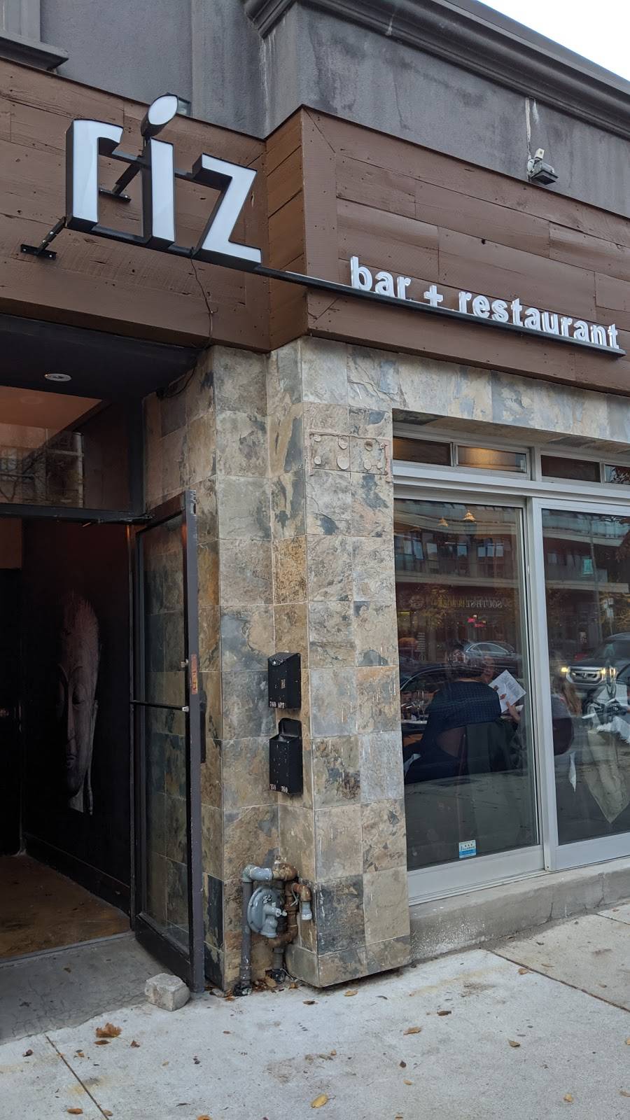 Riz on St Clair | restaurant | 760 St Clair Ave W, Toronto, ON M6C 1B5, Canada | 4164878388 OR +1 416-487-8388