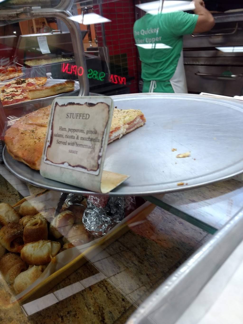 Toninos Pizza | restaurant | 5106 Jonestown Rd, Harrisburg, PA 17112, USA | 7176578672 OR +1 717-657-8672