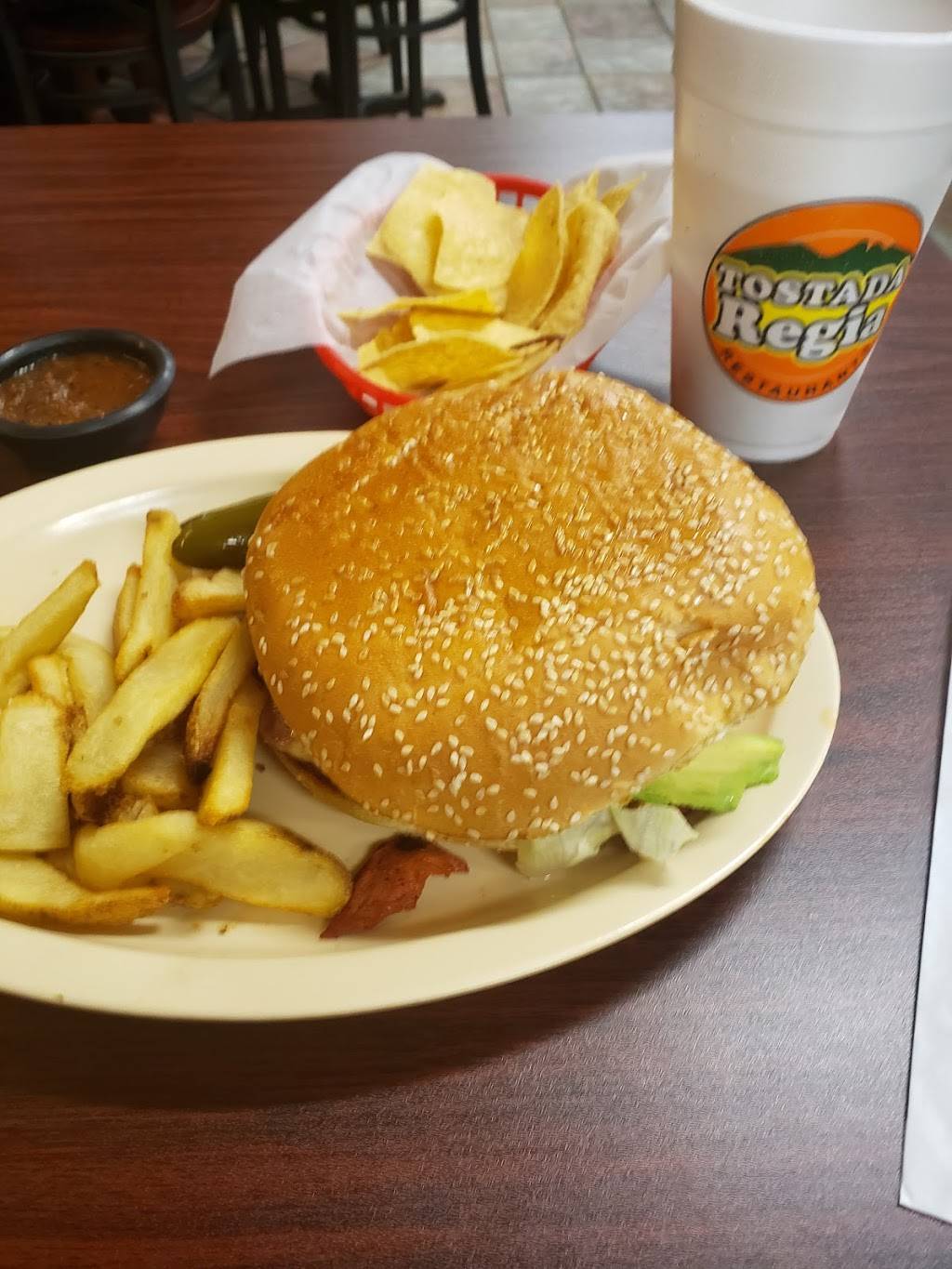 Tostada Regia I-10 East | restaurant | 10801 East Fwy, Houston, TX 77029, USA | 8322035201 OR +1 832-203-5201