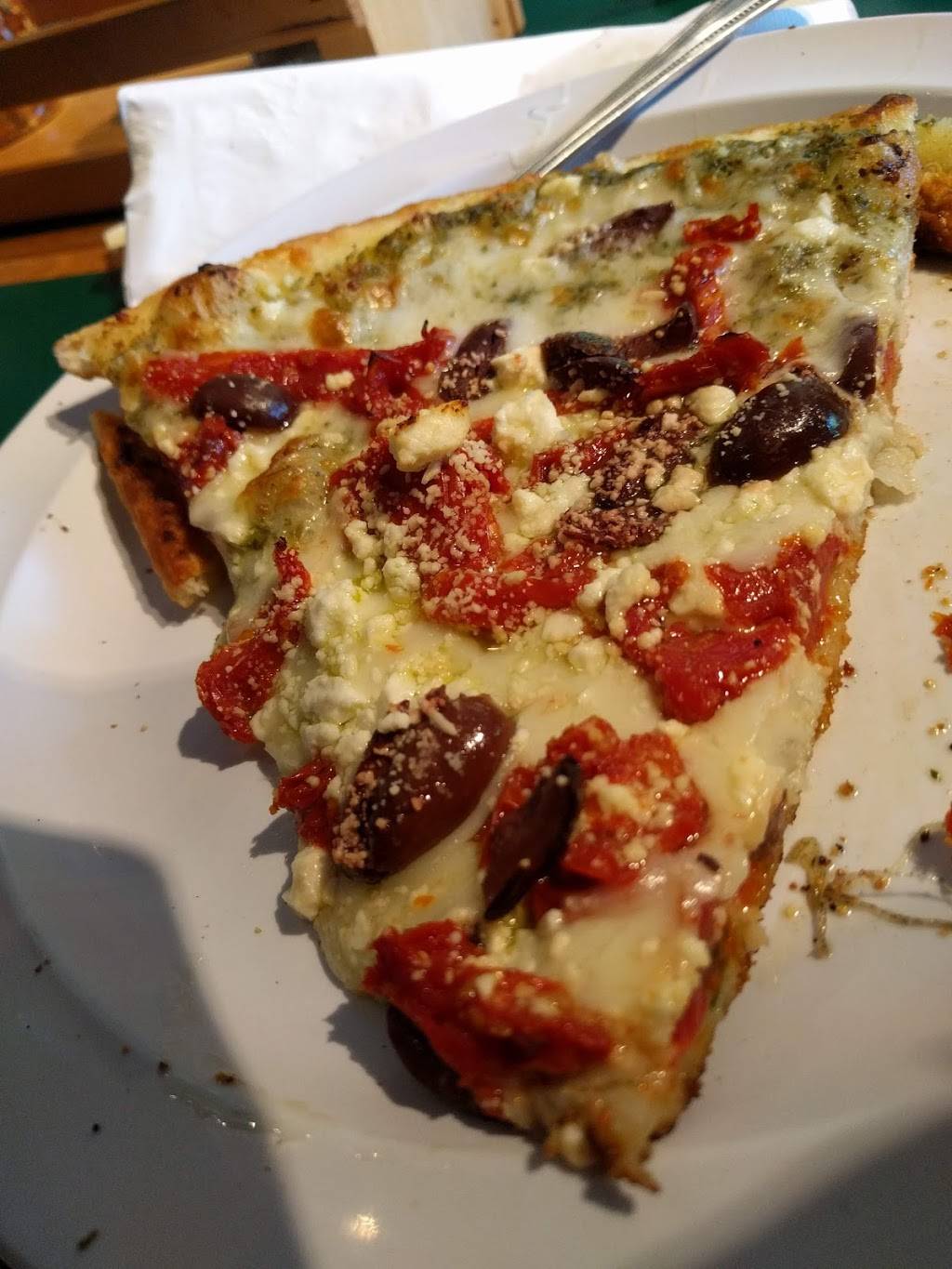 Saw Tooth Roadhouse | night club | 4780 OR-35, Hood River, OR 97031, USA | 5413542511 OR +1 541-354-2511