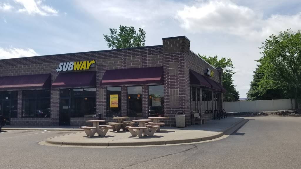Subway | restaurant | 1574 154th Ave NW, Andover, MN 55304, USA | 7634133066 OR +1 763-413-3066