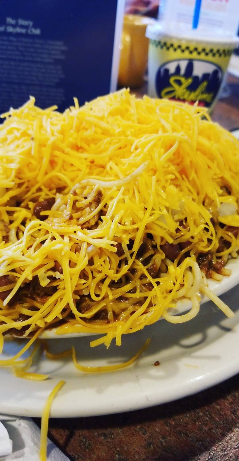 Skyline Chili | restaurant | 9115 Winton Rd, Cincinnati, OH 45231, USA | 5139314008 OR +1 513-931-4008
