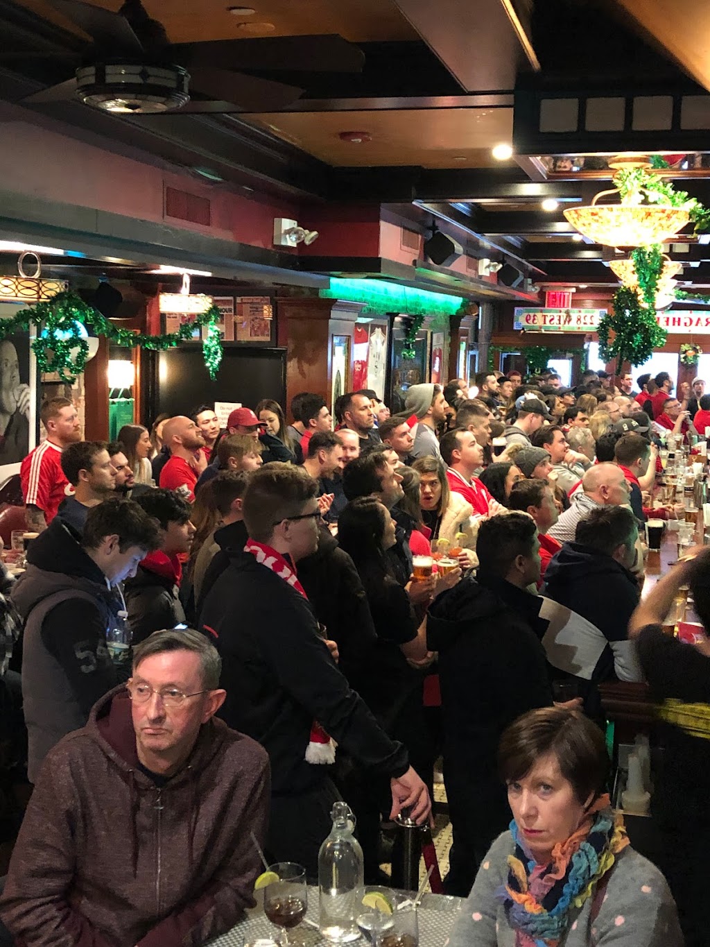 Carraghers | restaurant | Basement Bar, 17 John St, New York, NY 10038, USA | 6464146223 OR +1 646-414-6223