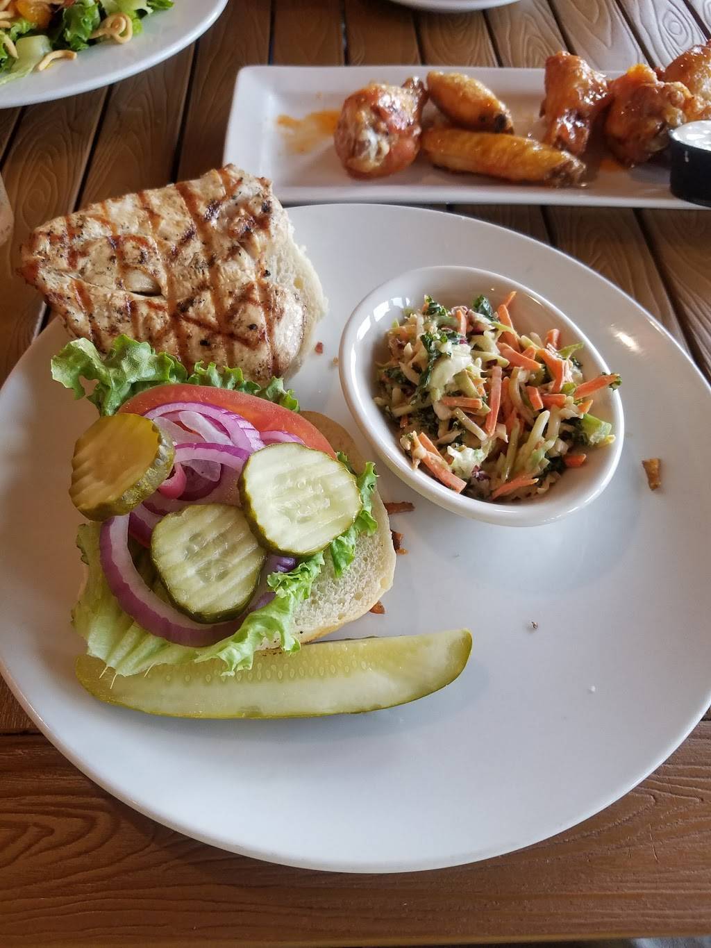 StoneBridge Grille | restaurant | 21336 York Rd, Parkton, MD 21120, USA | 4103575911 OR +1 410-357-5911