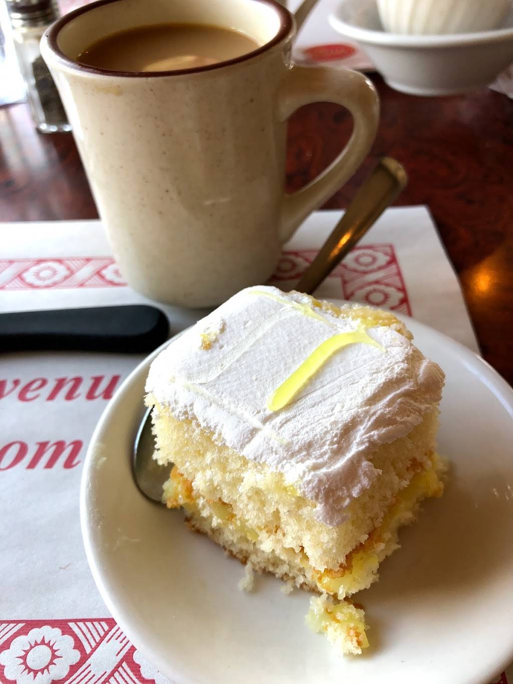 Pizzeria Quatre Saisons | restaurant | 440 Av St Charles, Vaudreuil-Dorion, QC J7V 2N1, Canada | 4504555545 OR +1 450-455-5545