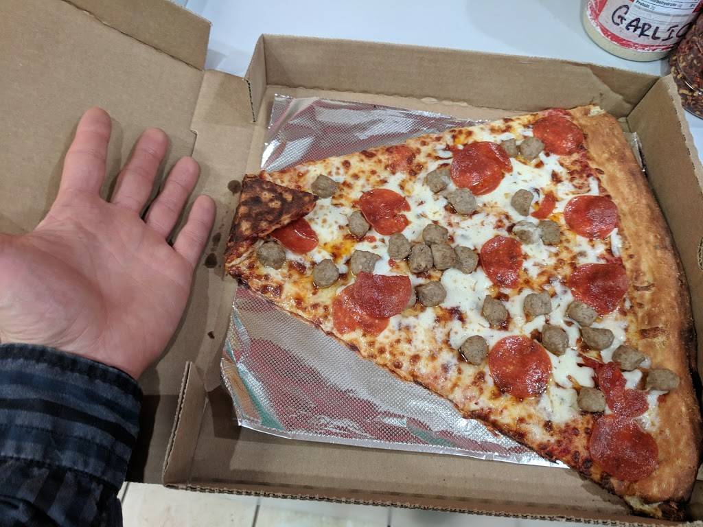 Bestolli Pizza | restaurant | 2455 18th St NW, Washington, DC 20009, USA | 2024620222 OR +1 202-462-0222