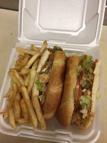 Hills Kitchen (Inside Hill Market) | restaurant | 5255 Hill Ave, Toledo, OH 43615, USA | 5679707325 OR +1 567-970-7325