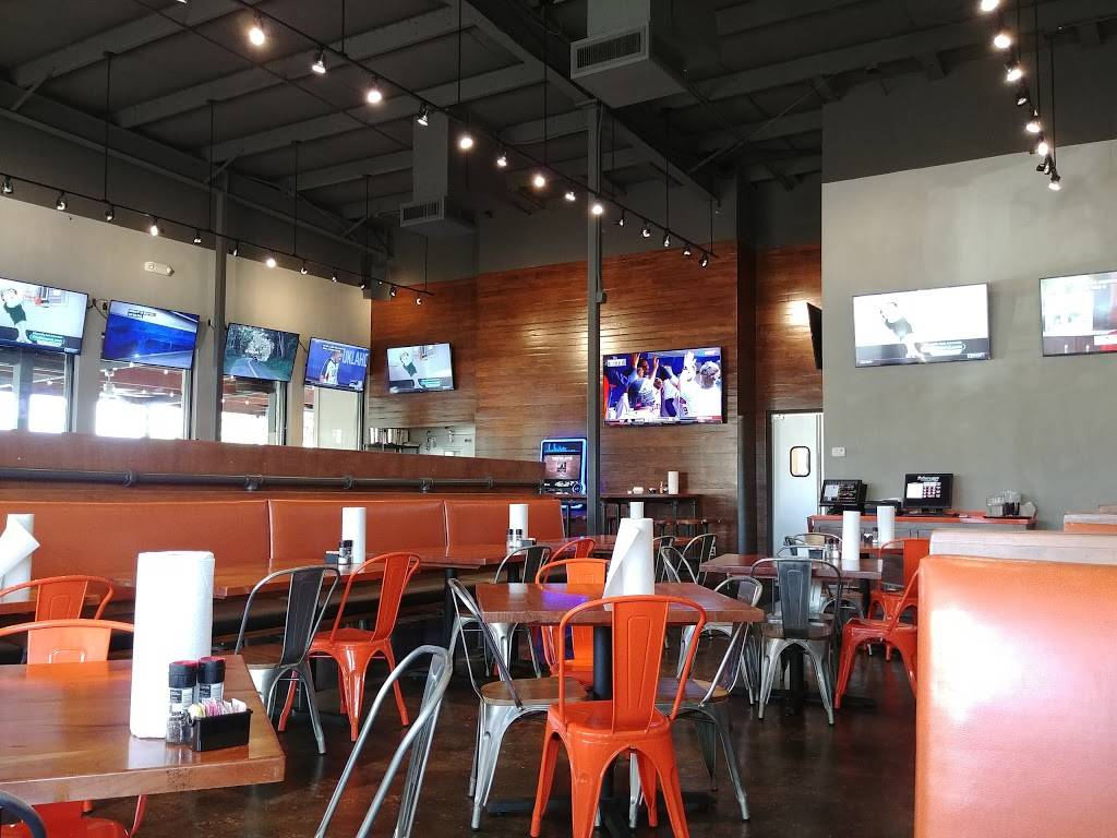 Sauced Wing Bar | restaurant | 215 W Bandera Rd #101, Boerne, TX 78006, USA | 8303314398 OR +1 830-331-4398