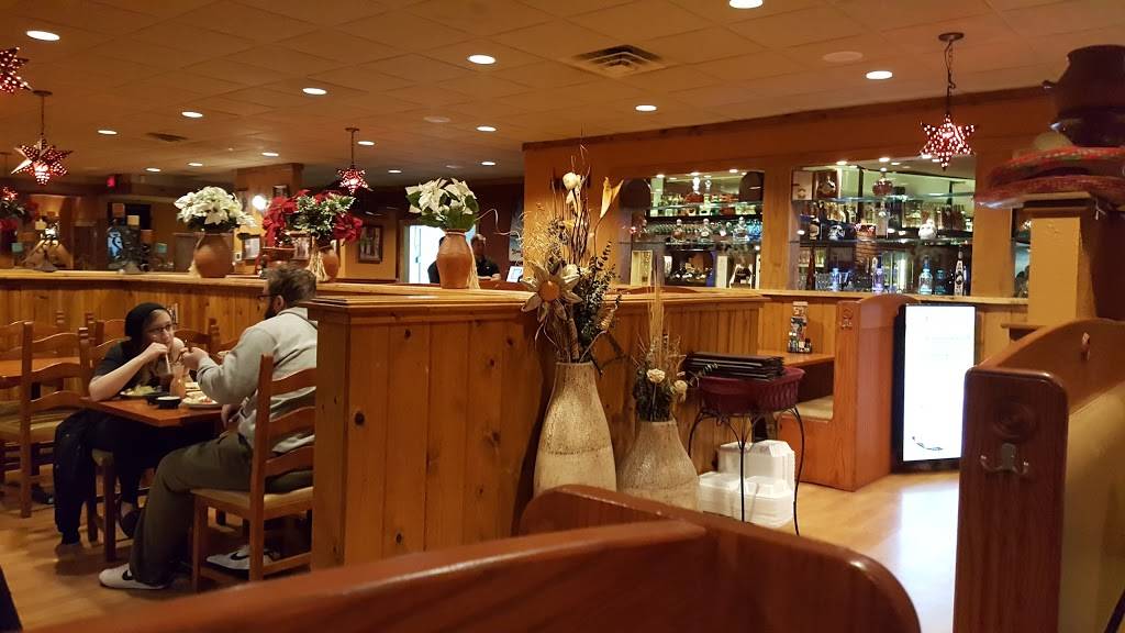 Cancun Mexican Grill | restaurant | 1919 Stout Rd, Menomonie, WI 54751, USA | 7152350851 OR +1 715-235-0851