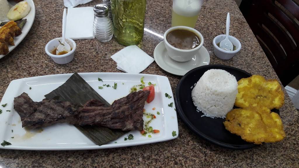 El Embajador Colombiano | restaurant | 7532 N Armenia Ave, Tampa, FL 33604, USA | 8139322629 OR +1 813-932-2629