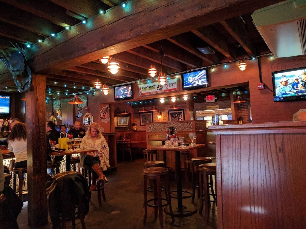 Fish Market Restaurant | restaurant | 105 King St, Alexandria, VA 22314, USA | 7038365676 OR +1 703-836-5676