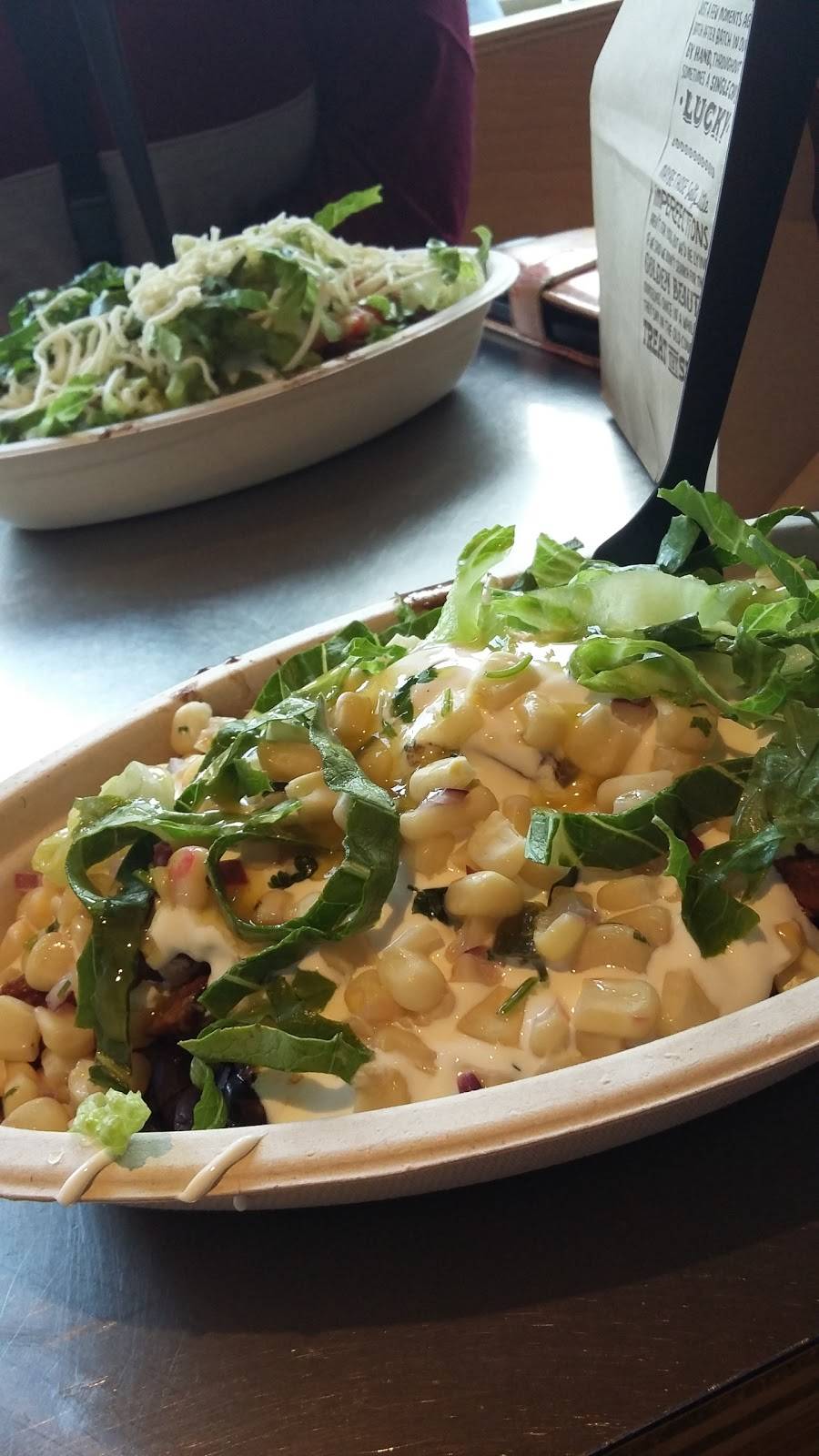 Chipotle Mexican Grill | restaurant | 867 Grand Ave, St Paul, MN 55105, USA | 6516020560 OR +1 651-602-0560