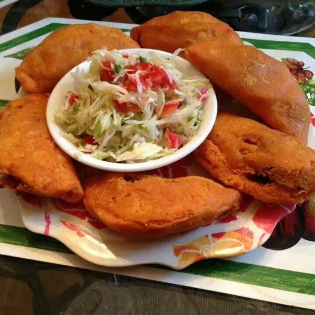 Pupusas Squad, Pellicano. | restaurant | 11600 Pellicano Dr, El Paso, TX 79936, USA | 9152296020 OR +1 915-229-6020