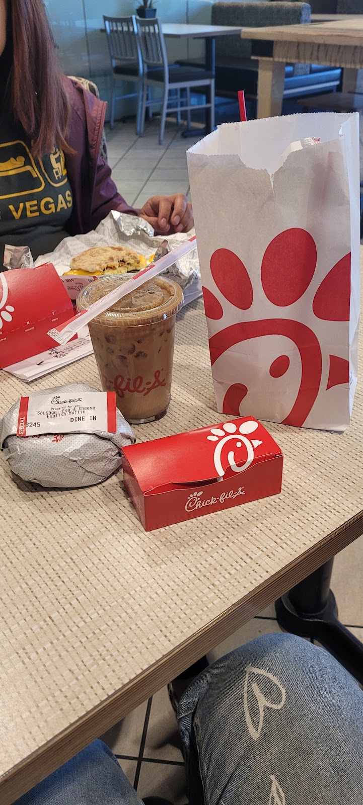 Chick-fil-A | restaurant | 12180 Mariposa Rd, Victorville, CA 92395, USA | 7603556637 OR +1 760-355-6637