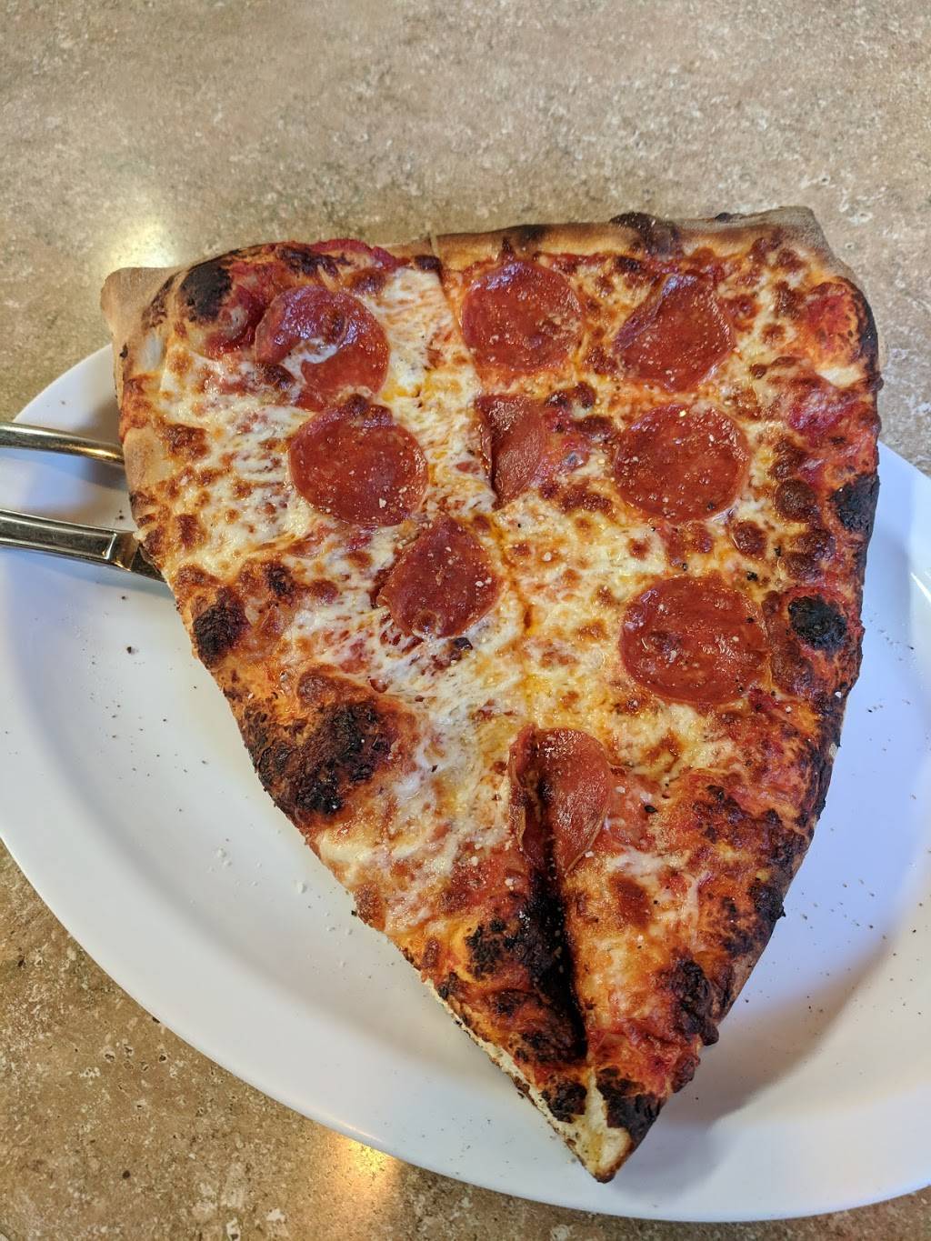 Serranos Pizza and Pasta | restaurant | 3274 21st St, San Francisco, CA 94110, USA | 4156951615 OR +1 415-695-1615