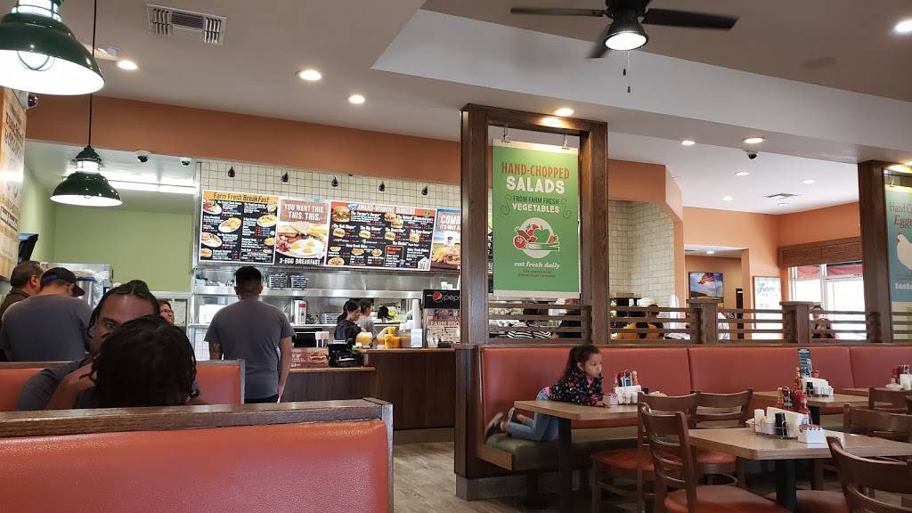 Farmer Boys | restaurant | 726 S Alameda St, Los Angeles, CA 90021, USA | 2132288999 OR +1 213-228-8999