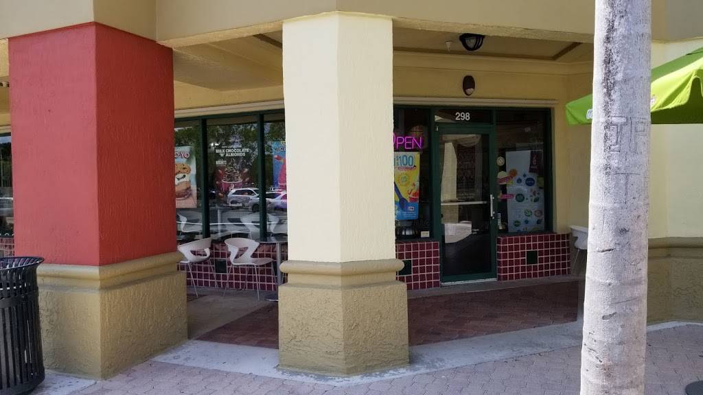 Menchies Frozen Yogurt | bakery | 280 Indian Trace # 298, Weston, FL 33326, USA | 9546599118 OR +1 954-659-9118