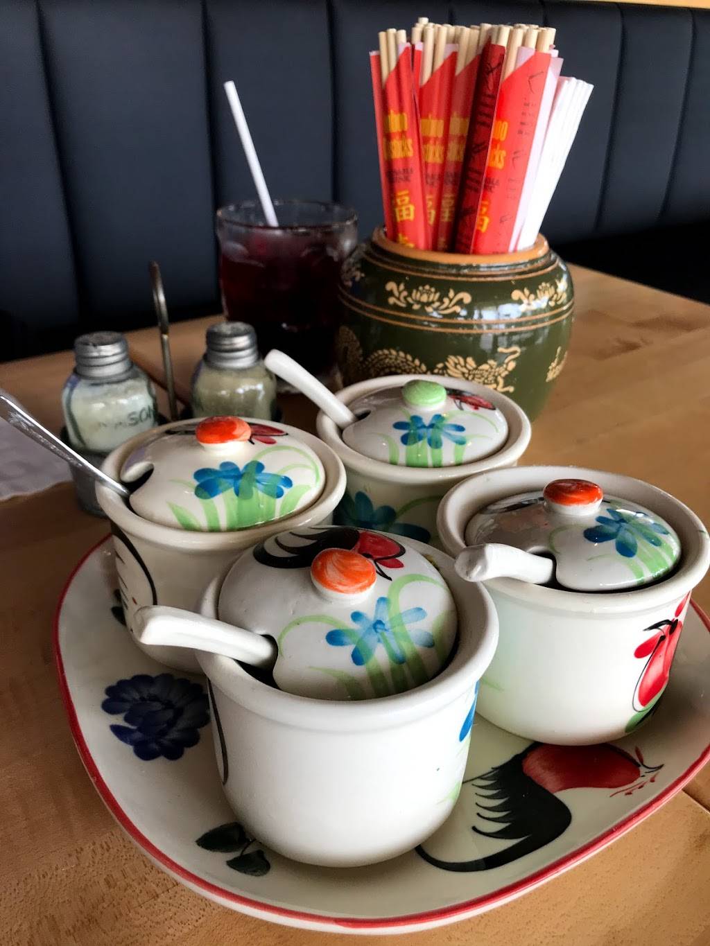 Larb Thai-Isan | restaurant | 6234 N Federal Hwy, Fort Lauderdale, FL 33308, USA | 9543688863 OR +1 954-368-8863