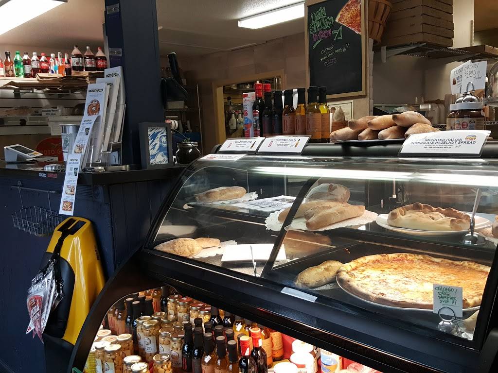 Moto Pizza | meal takeaway | 8 Merchants Rd #7, Sandwich, MA 02563, USA | 5088337322 OR +1 508-833-7322