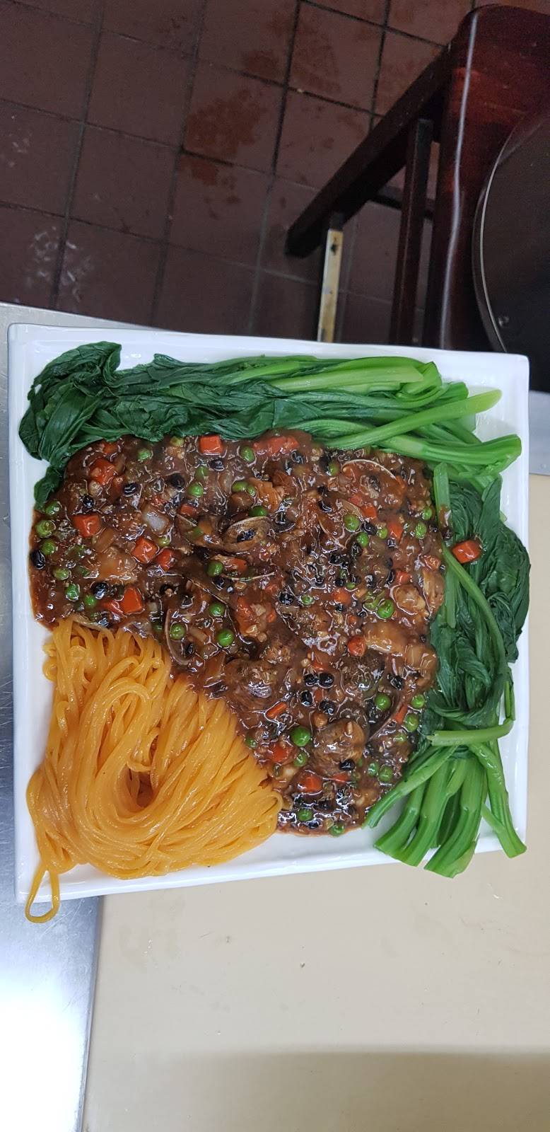 Seven China | restaurant | 221-34 Horace Harding Expy, Oakland Gardens, NY 11364, USA | 7184285959 OR +1 718-428-5959