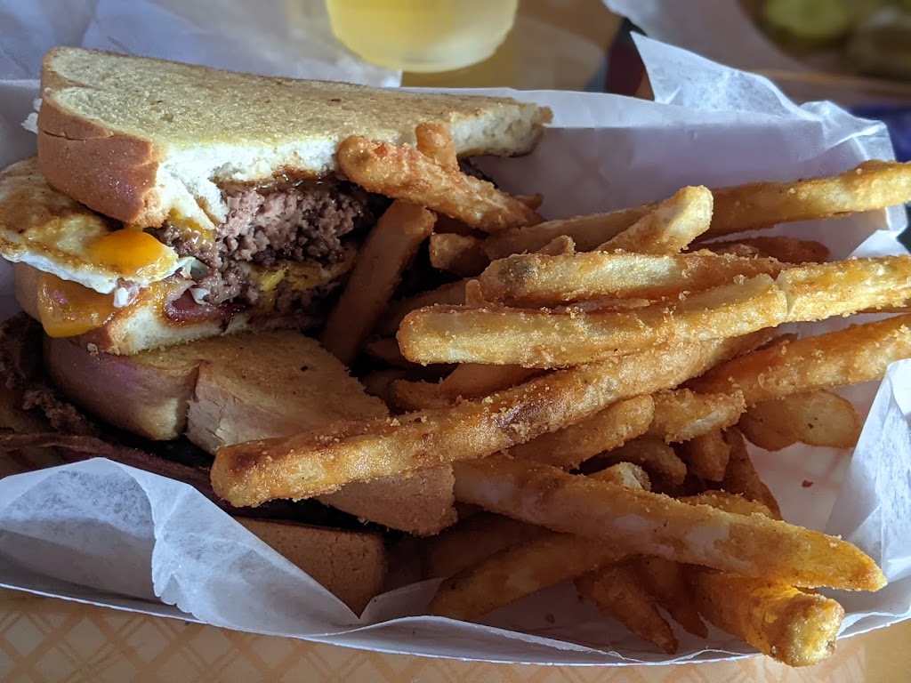 Salty Goat Saloon | restaurant | 13006 Front Beach Rd, Panama City Beach, FL 32407, USA | 8502496010 OR +1 850-249-6010