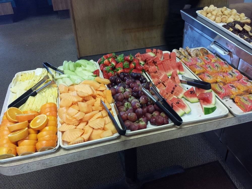 Georges Family Dining | restaurant | 303 S Wayne Rd, Westland, MI 48186, USA | 7344677700 OR +1 734-467-7700