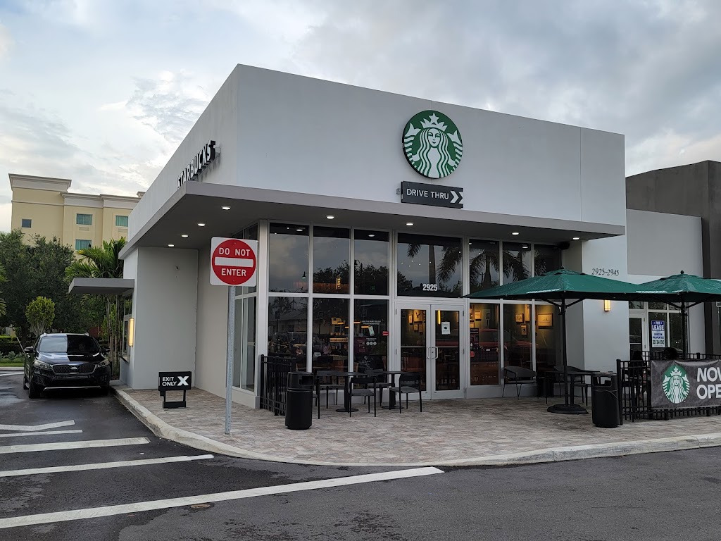 Starbucks | cafe | 2925 NE 8th St, Homestead, FL 33033, USA | 3053174816 OR +1 305-317-4816