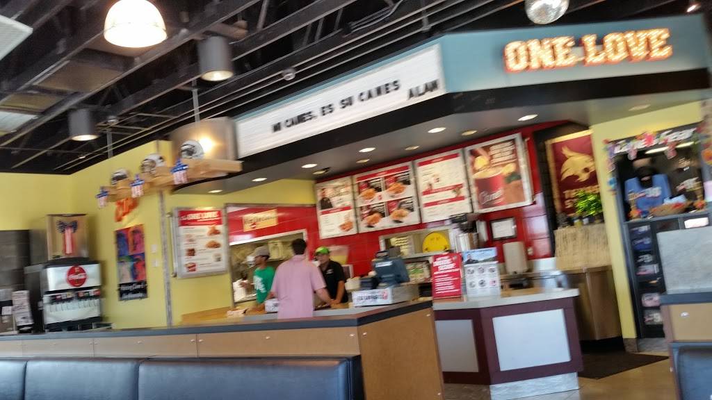 Raising Canes Chicken Fingers | meal takeaway | 928 TX-80, San Marcos, TX 78666, USA | 5128050014 OR +1 512-805-0014