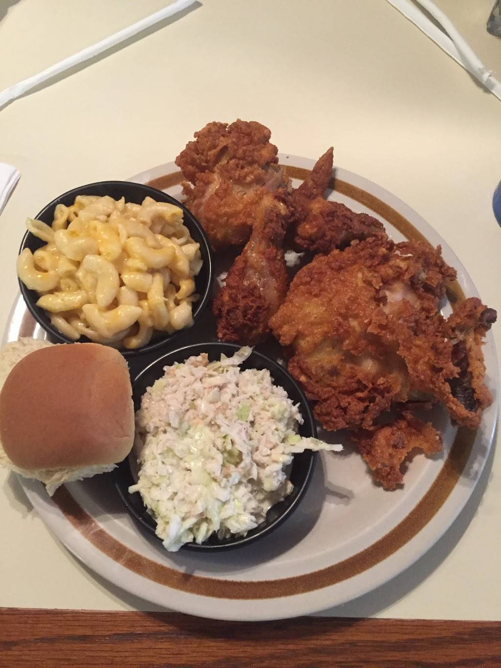 BGs Family Restaurant | restaurant | 290 Craig St, Craigsville, VA 24430, USA | 5409975019 OR +1 540-997-5019