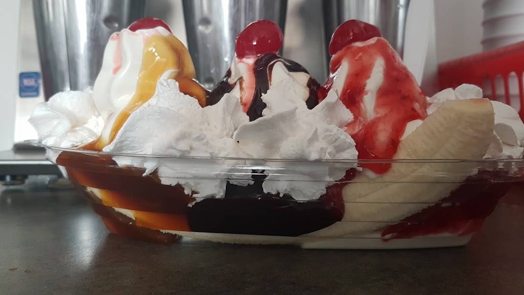 Flame and Frostbite | restaurant | 4 Erie St N, Merlin, ON N0P 1W0, Canada | 2263478134 OR +1 226-347-8134