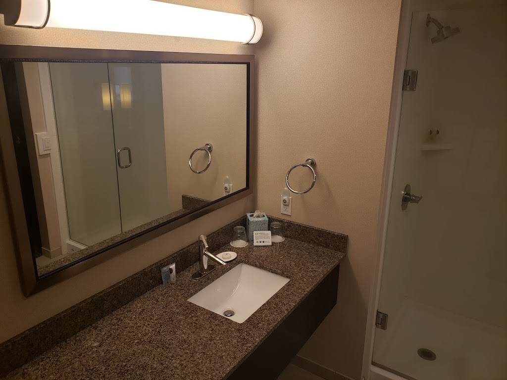 Hotel Marshfield | restaurant | 2700 S Central Ave, Marshfield, WI 54449, USA | 7153872700 OR +1 715-387-2700