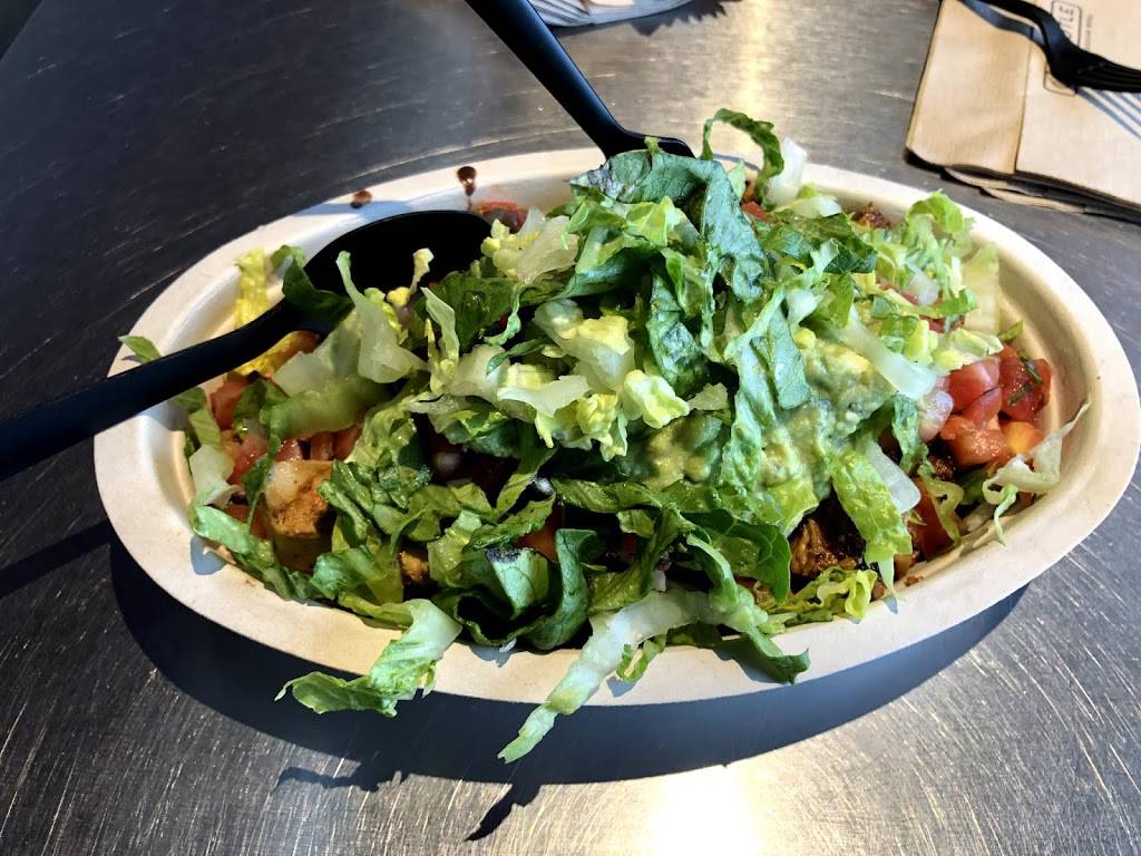 Chipotle Mexican Grill | restaurant | 695 Roosevelt Rd, Glen Ellyn, IL 60137, USA | 6304694035 OR +1 630-469-4035