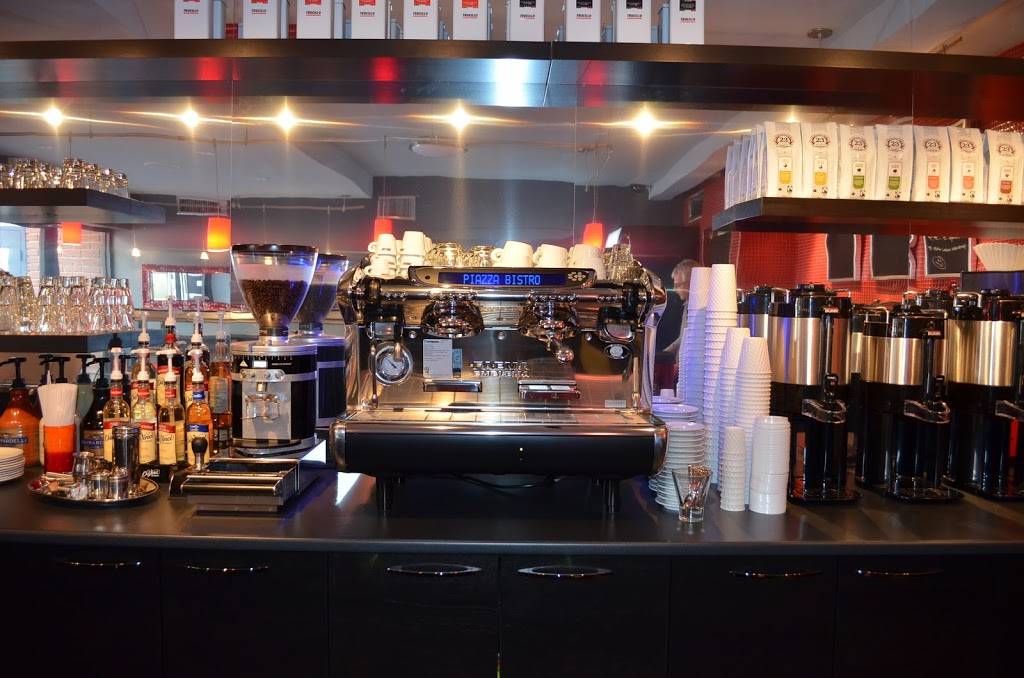 Piazza Bistro | restaurant | 94 George St, Oakville, ON L6J 1H6, Canada | 9056180255 OR +1 905-618-0255