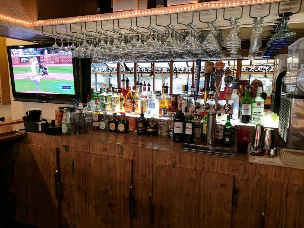 Escamilla Amigos Cantina | restaurant | 10006 S Saginaw Rd, Grand Blanc, MI 48439, USA | 8106037567 OR +1 810-603-7567