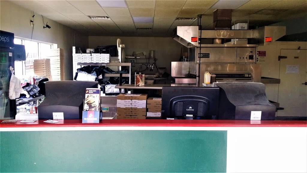 Mom & Pop Pizza & Subs | meal takeaway | 22775 Three Notch Rd, California, MD 20619, USA | 3018632500 OR +1 301-863-2500