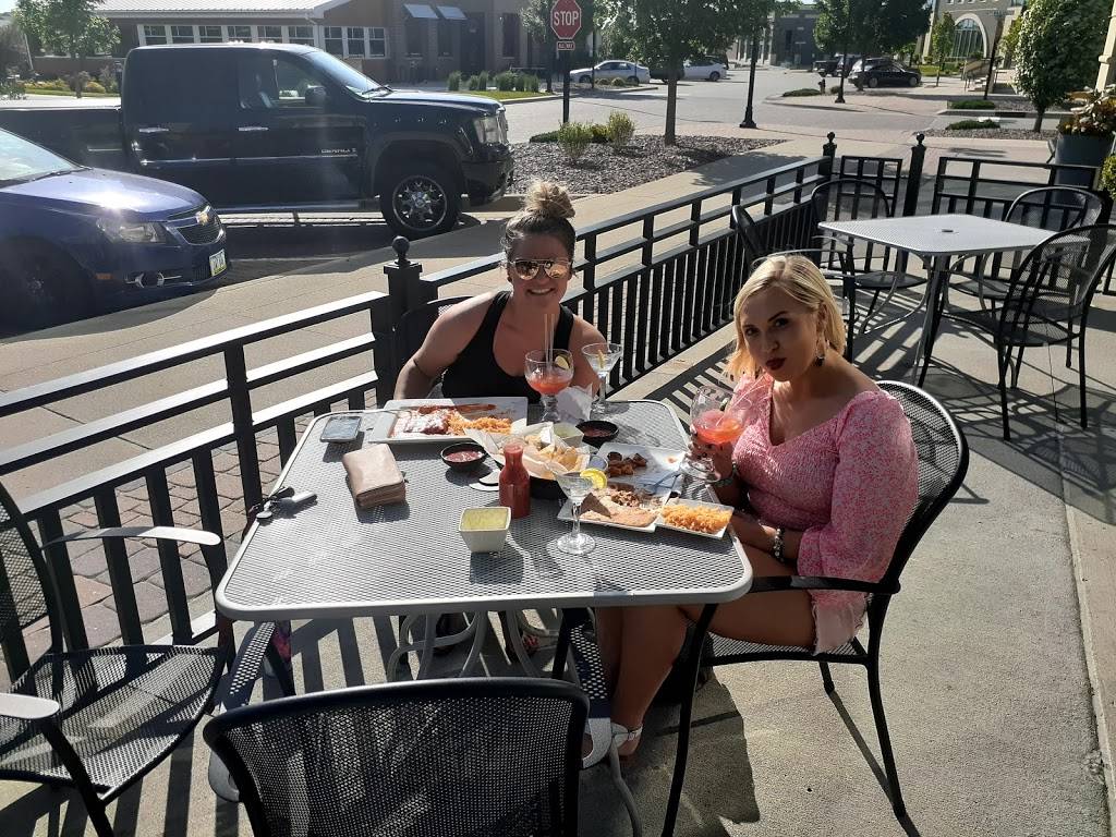 Hidalgo Mexican Bar and Grill Ankeny | restaurant | 1631 SW Main St #100, Ankeny, IA 50023, USA | 5152612664 OR +1 515-261-2664